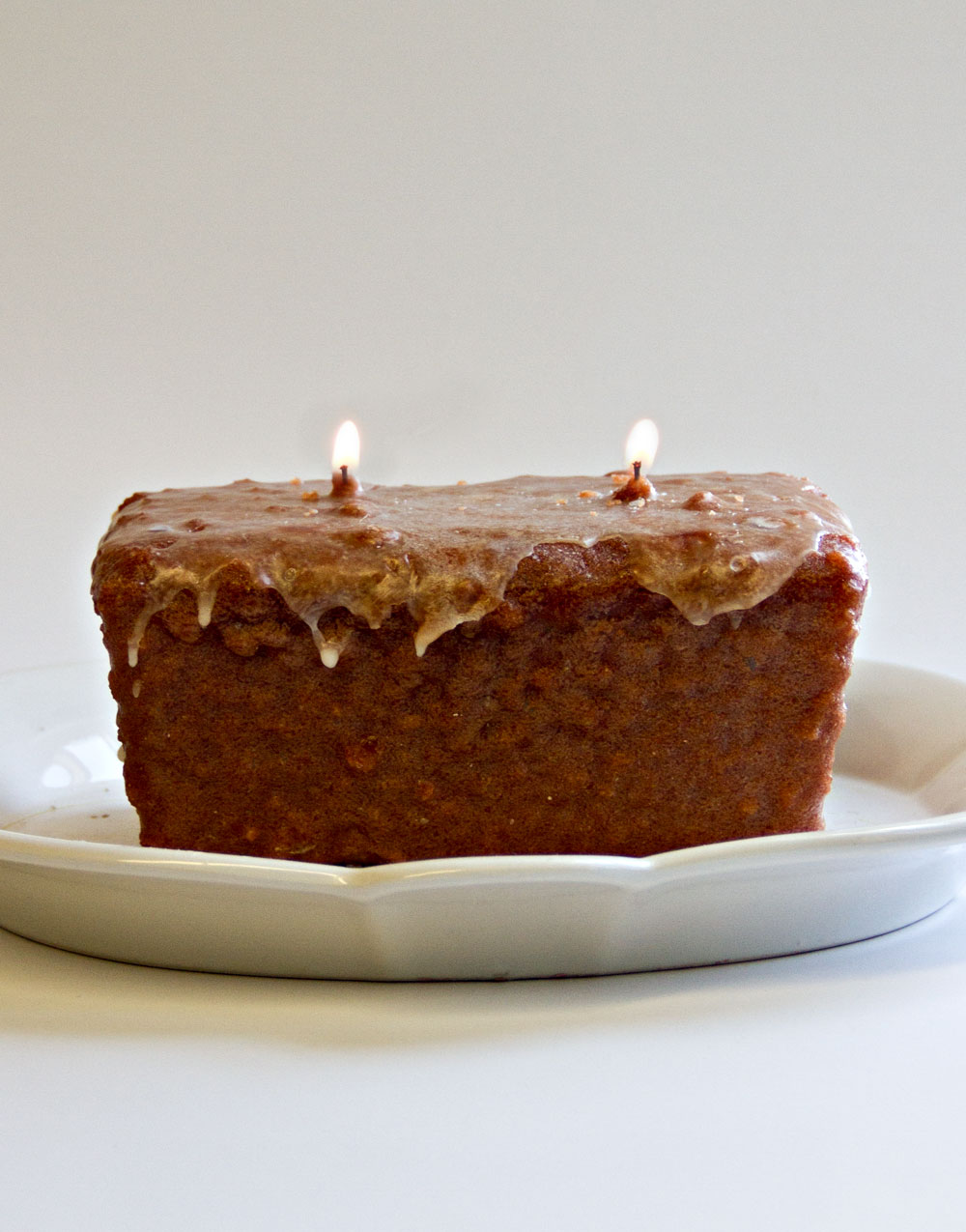 Carrot Cake 2 Wick Loaves