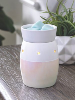 Iridescent Midsize Illumination Warmer