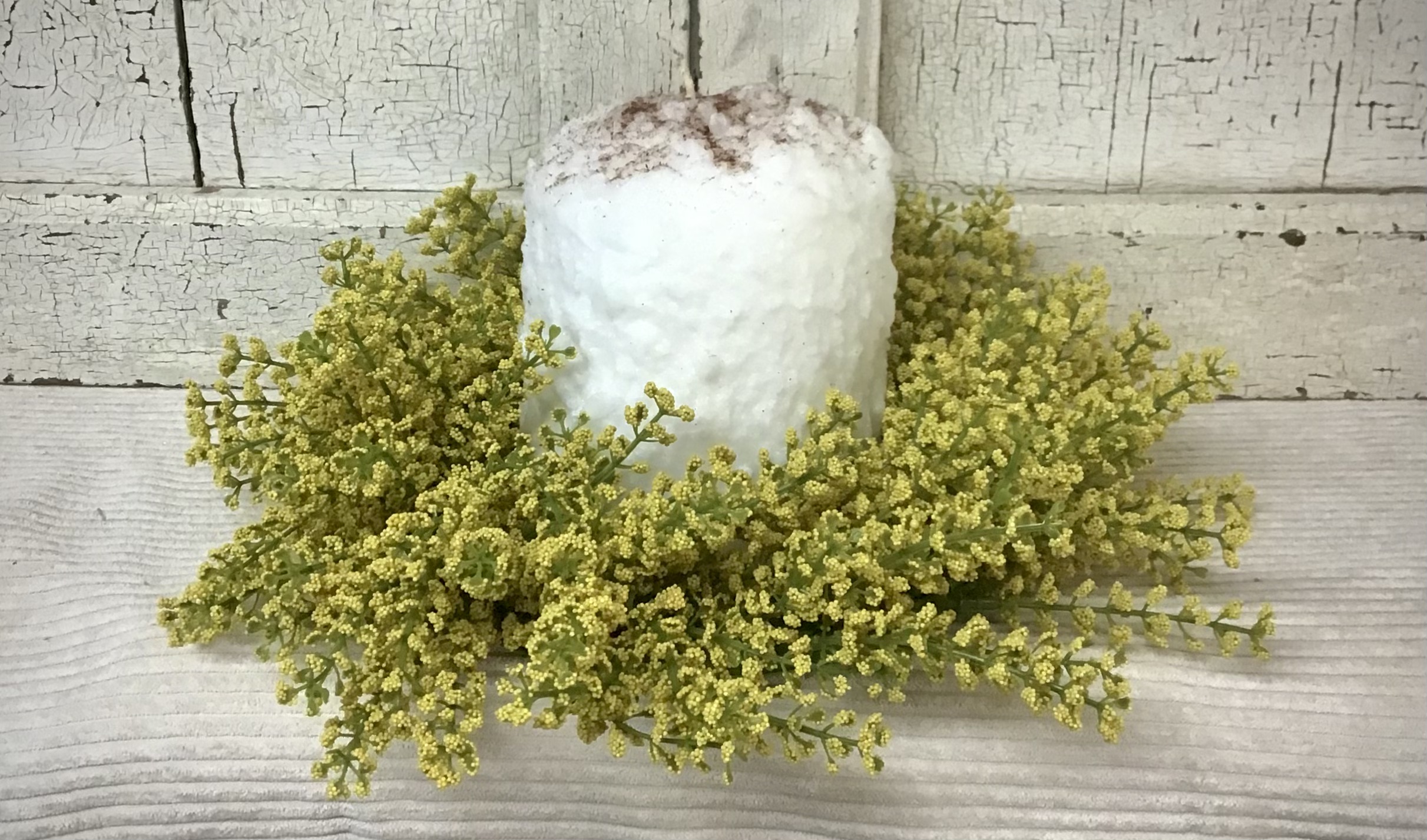 Bursting Astilbe Candle Ring Sunshine 6.5"